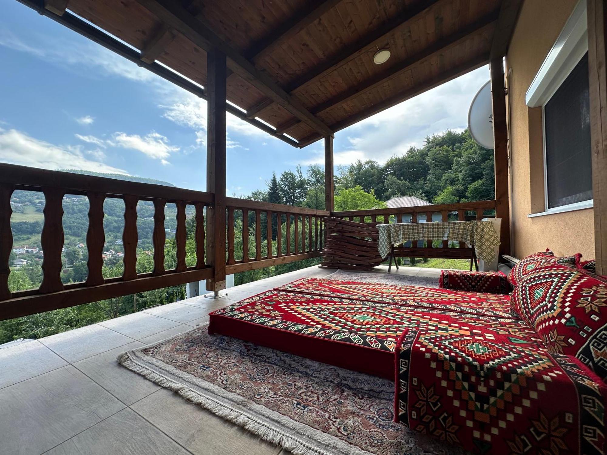 Happy House Villa