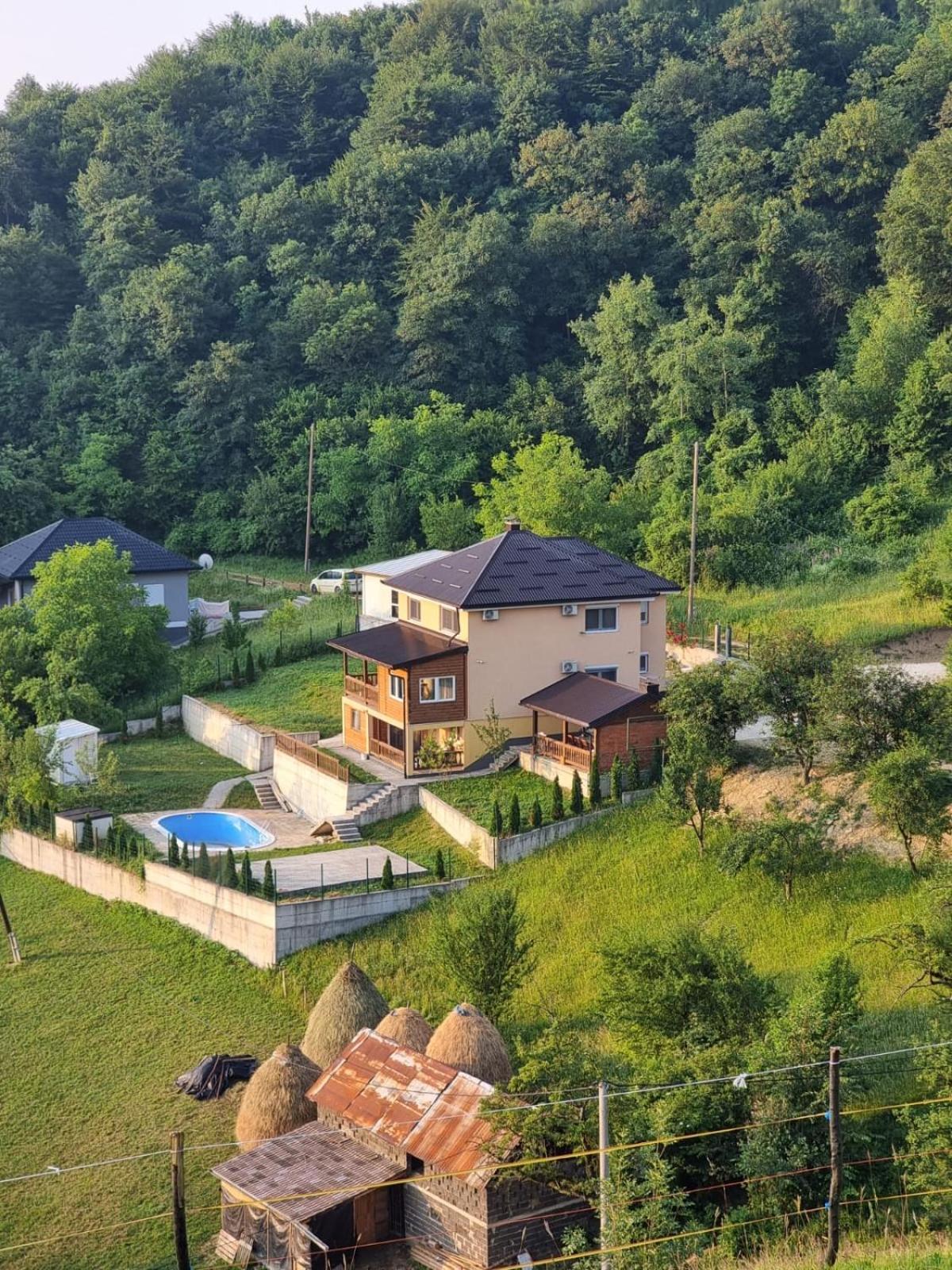 Vila Happy House *